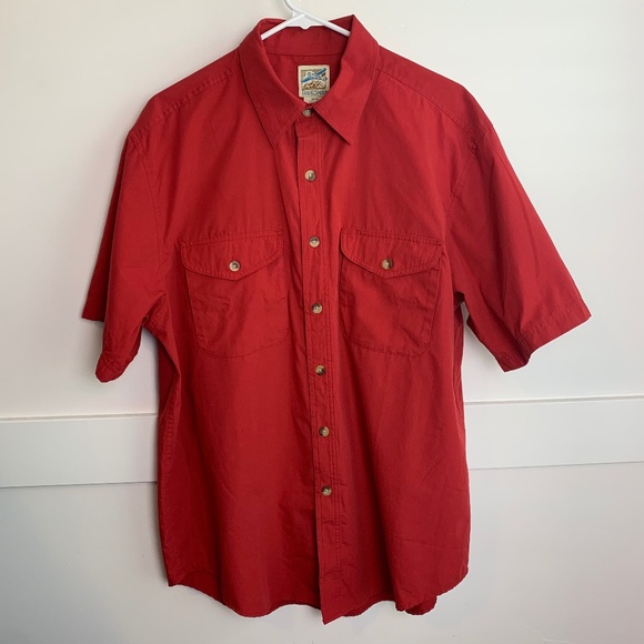 TravelSmith Red Vintage Short Sleeve Button Up Shirt - Picture 1 of 3